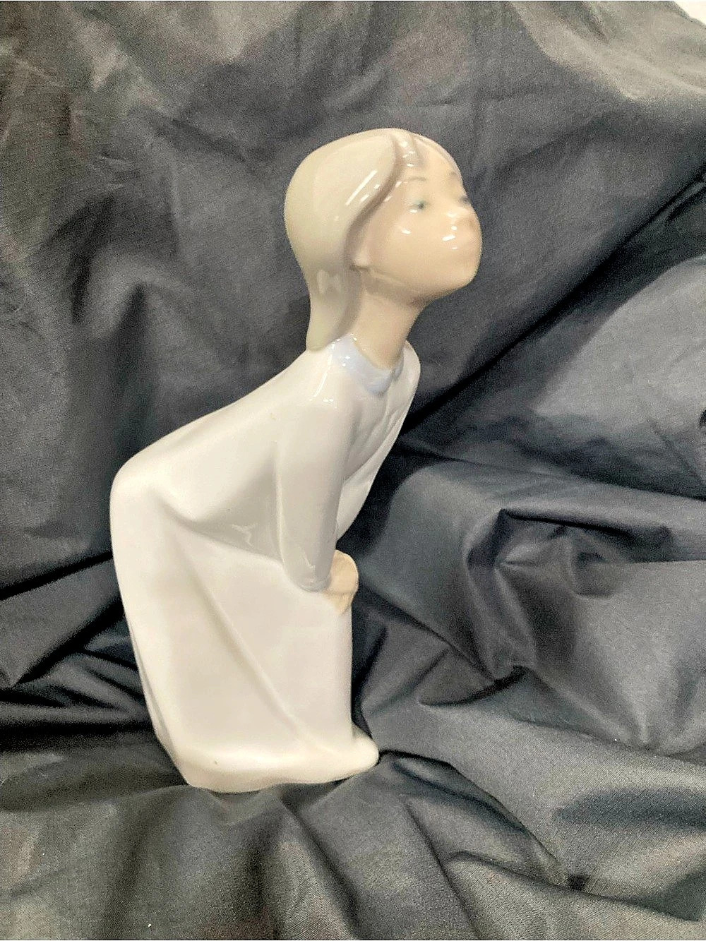 Lladró Girl Kissing Porcelain Figurine White